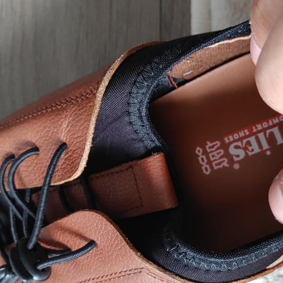 Slip on shoes - Picture 4 of 5